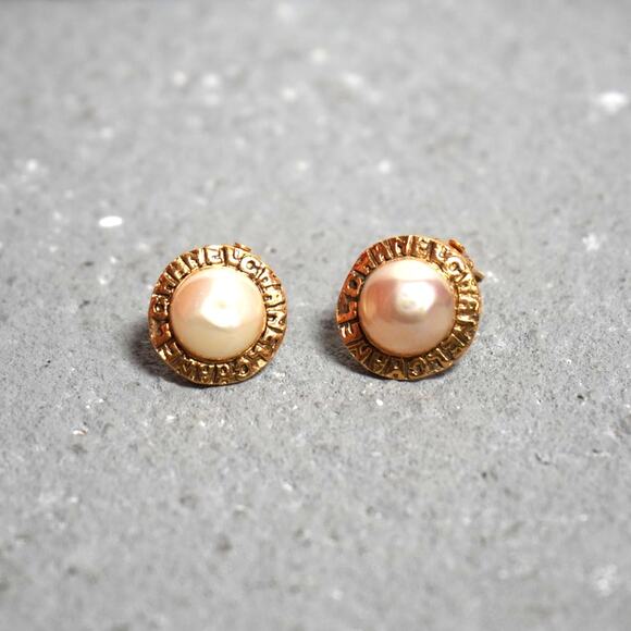 Chanel Pearl Clip On Earrings FREE COA